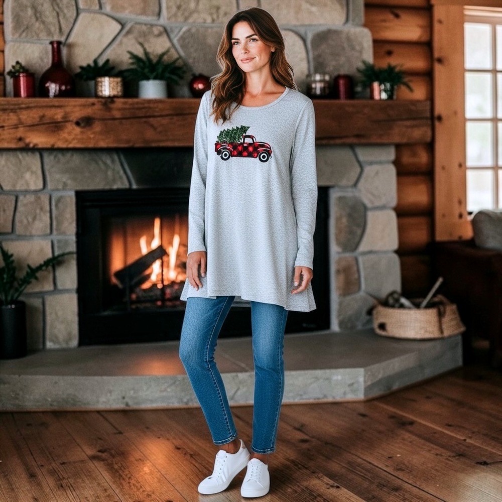 Cactus Pearl Womens Gray Christmas Truck Tunic Top Buffalo Plaid Tree Medium NEW